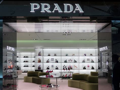 prada stores list